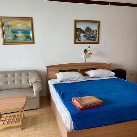 View Talay 5 At Nong Apartment Pattaya Ngoại thất bức ảnh