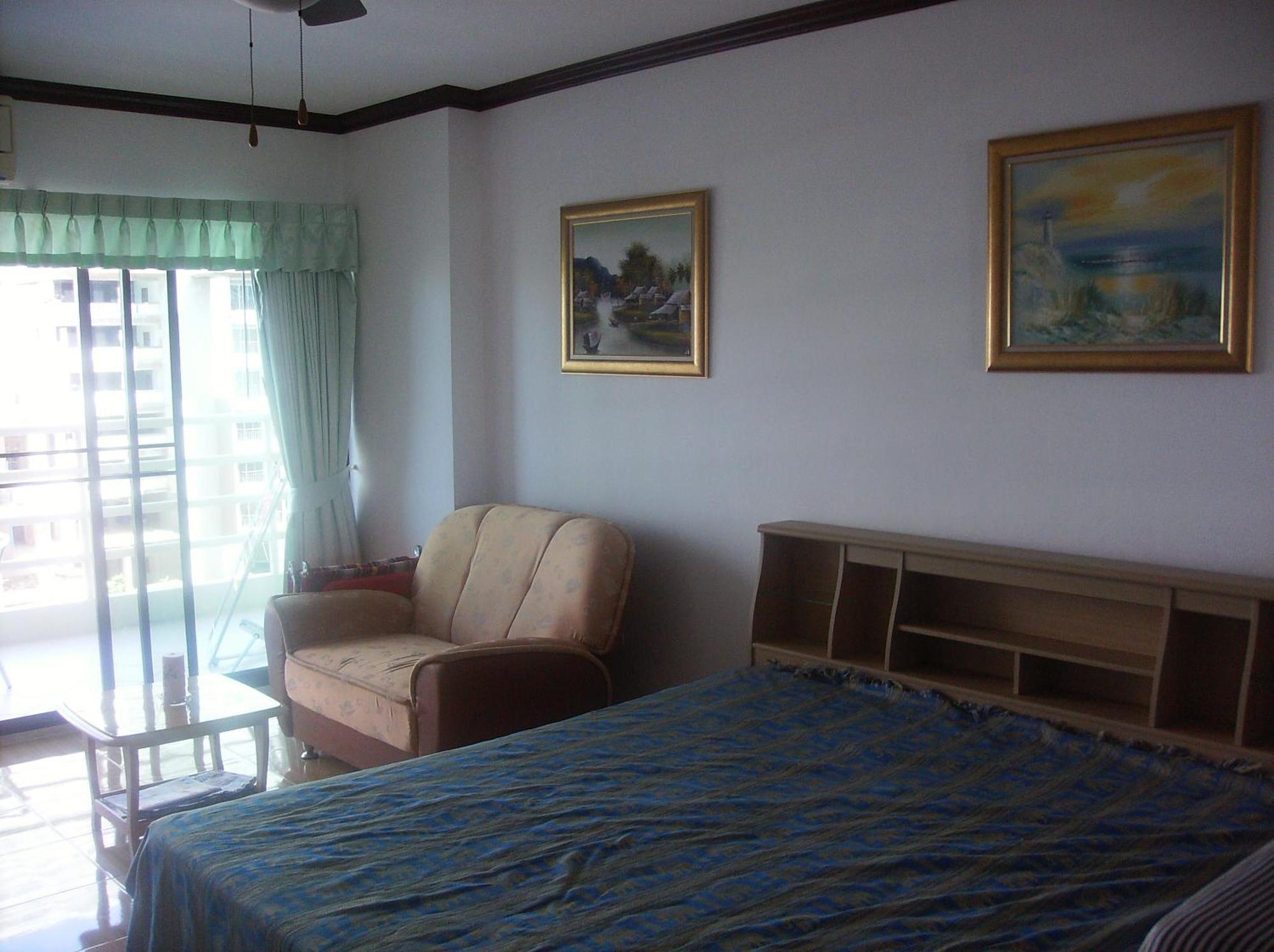 View Talay 5 At Nong Apartment Pattaya Ngoại thất bức ảnh