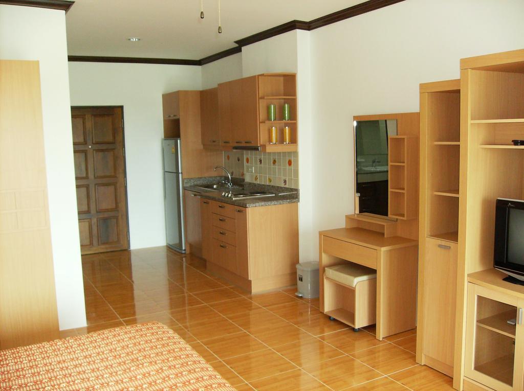 View Talay 5 At Nong Apartment Pattaya Ngoại thất bức ảnh