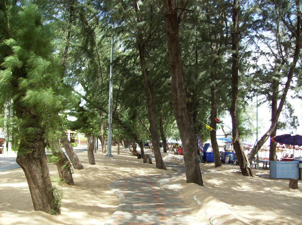 View Talay 5 At Nong Apartment Pattaya Ngoại thất bức ảnh